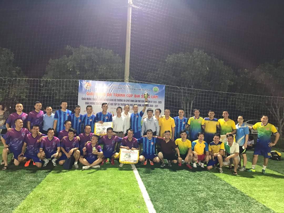 Giải bóng đá chào mừng thành công Đại hội Đảng bộ Trường khóa XXVI